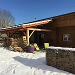 بيت للعطل Lama-gite-des-puys Ecologique A 30km Des Pistes, Visite Aux Lamas Charge Ve Montaigut-le-Blanc (Puy-de-Dome)