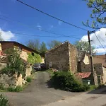 Nyaraló Lama-gite-des-puys Ecologique A 30km Des Pistes, Visite Aux Lamas Charge Ve *