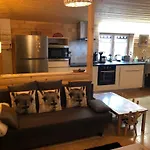 Lama-gite-des-puys Ecologique A 30km Des Pistes, Visite Aux Lamas Charge Ve Nyaraló *