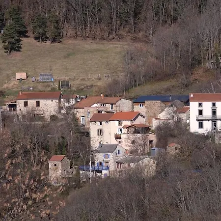 Lama-gite-des-puys Ecologique A 30km Des Pistes, Visite Aux Lamas Charge Ve بيت للعطل