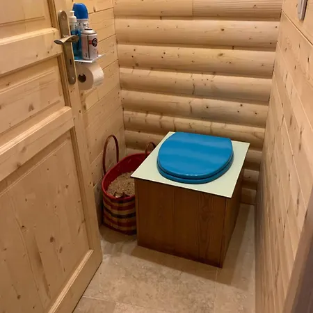 Casa de Férias Lama-gîte-des-puys écologique à 30km Des Pistes, Visite Aux Lamas Charge Ve Montaigut-le-Blanc (Puy-de-Dome)