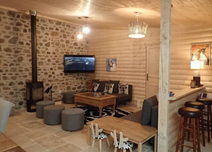 Lama-gîte-des-puys écologique à 30km Des Pistes, Visite Aux Lamas Charge Ve