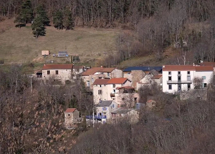 Lama-gîte-des-puys écologique à 30km Des Pistes, Visite Aux Lamas Charge Ve Casa de Férias
