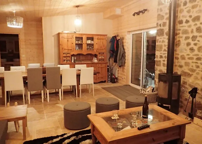 Casa de Férias Lama-gîte-des-puys écologique à 30km Des Pistes, Visite Aux Lamas Charge Ve Montaigut-le-Blanc (Puy-de-Dome)