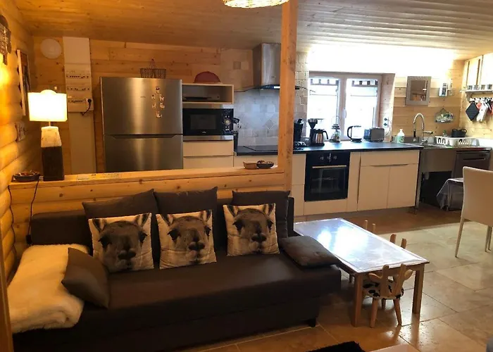 Lama-gîte-des-puys écologique à 30km Des Pistes, Visite Aux Lamas Charge Ve Casa de Férias *