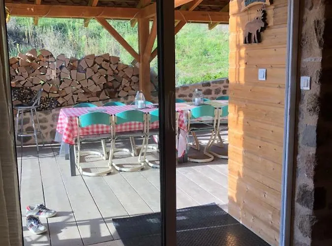 Casa de Férias Lama-gîte-des-puys écologique à 30km Des Pistes, Visite Aux Lamas Charge Ve Montaigut-le-Blanc (Puy-de-Dome)