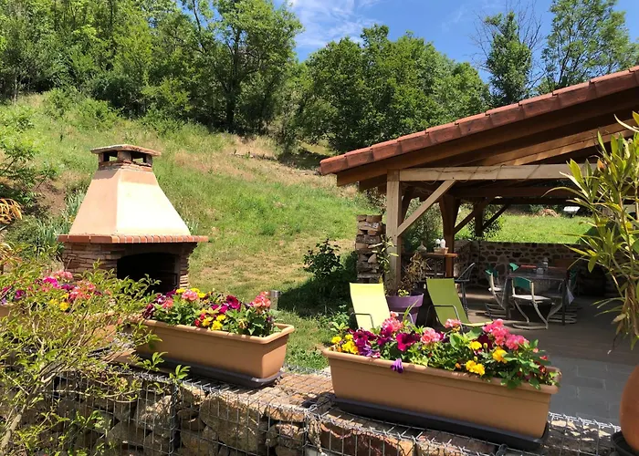 Lama-gîte-des-puys écologique à 30km Des Pistes, Visite Aux Lamas Charge Ve Casa de Férias